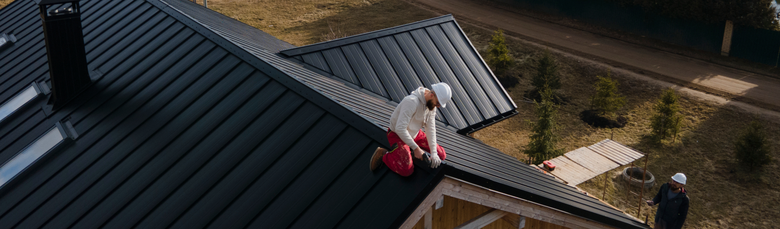 Roofing Materials Banner